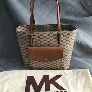 Michael Kors Tote